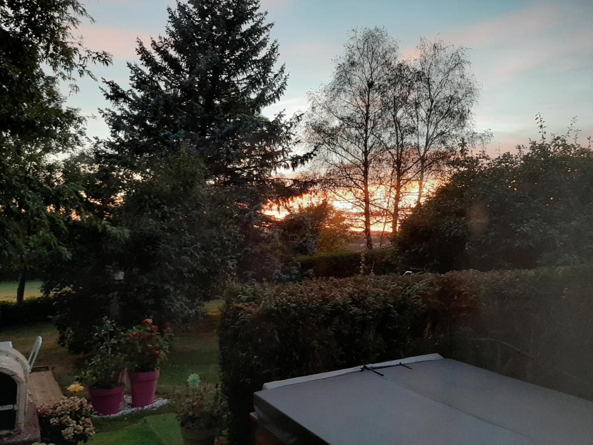 La Palatine A 20 Mn De Rodez Homestay Calmont (Aveyron)